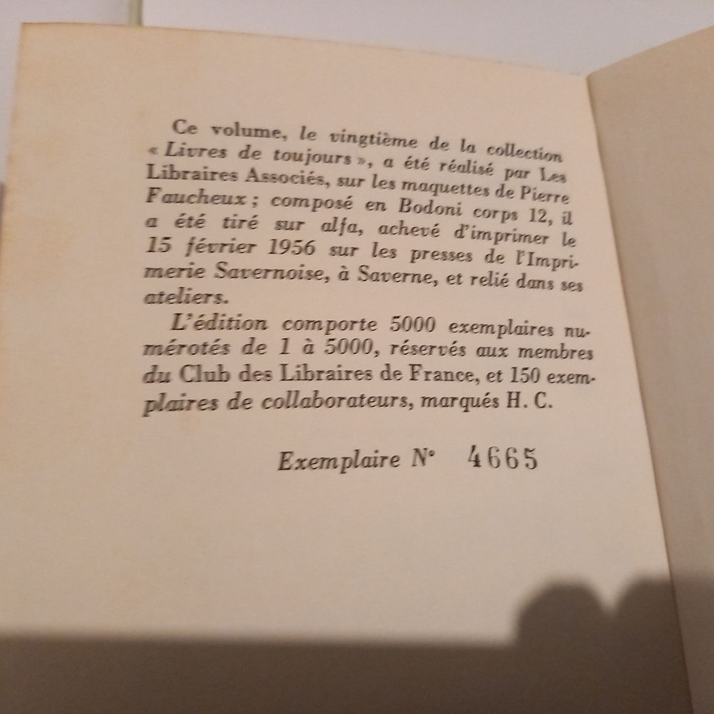 La lettre &eacute;carlate, par Nathaniel Hawthorne, sign&eacute; et num&eacute;ro Livres et BD