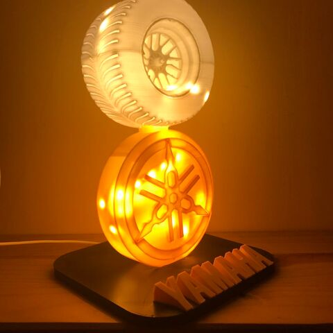 Lampe YAMAHA ROUE GP usb 29 Vorey (43)