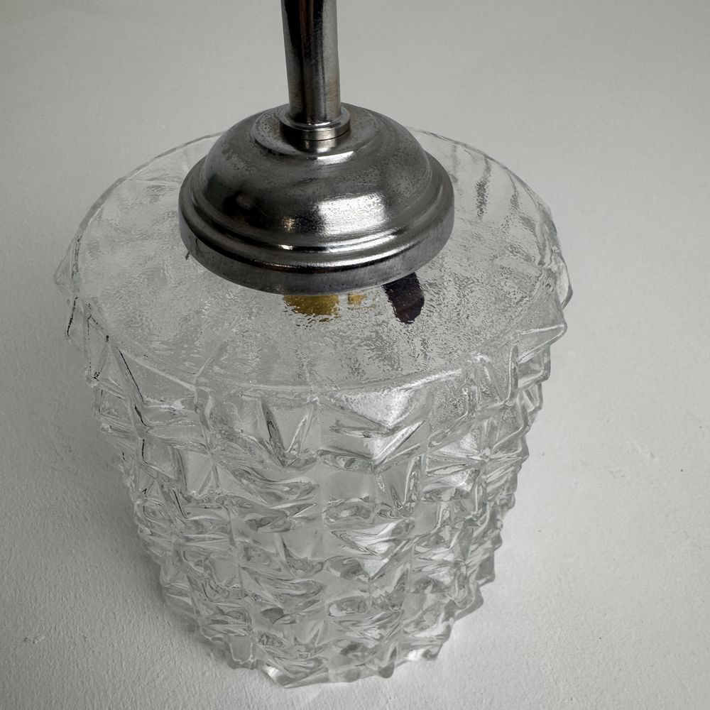 Ancienne applique vintage en verre " pointe de diamant " Décoration