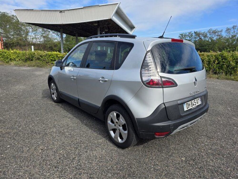 Scenic xmod Scenic Xmod dCi 130 Energy eco2 Business 2014 occasion 69320 Feyzin