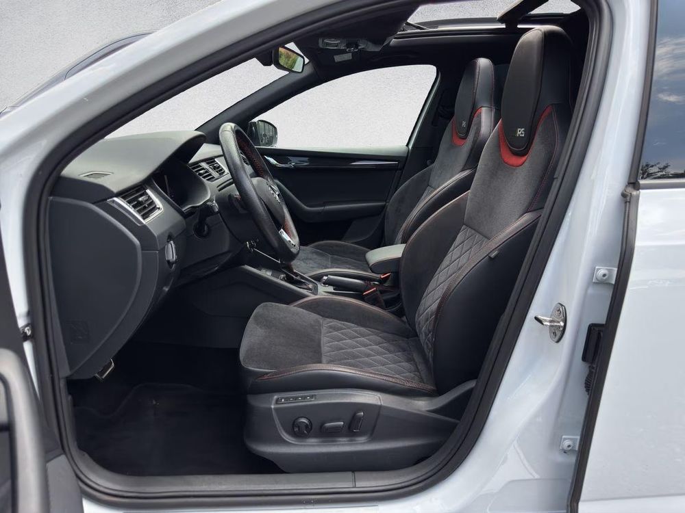 Octavia Combi 2.0 TSI 245 ch DSG7 RS 2019 occasion 38440 Saint-Jean-de-Bournay