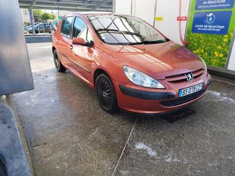 Peugeot 307 2.0 HDi - 110 XR Présence