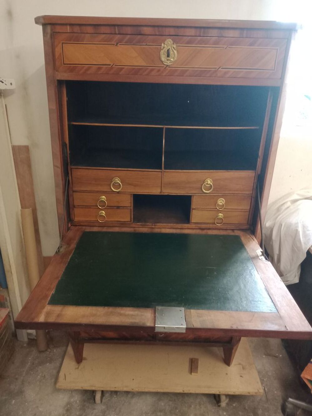 Petit Secr&eacute;taire de Dame d'&eacute;poque 19&eacute;me louis XVI Meubles