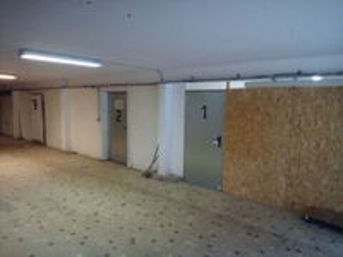   BOX DE STOCAGE  GARDE MEUBLE 