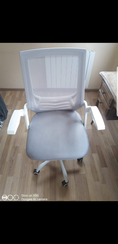 Chaise de bureau 50 Pronne (80)