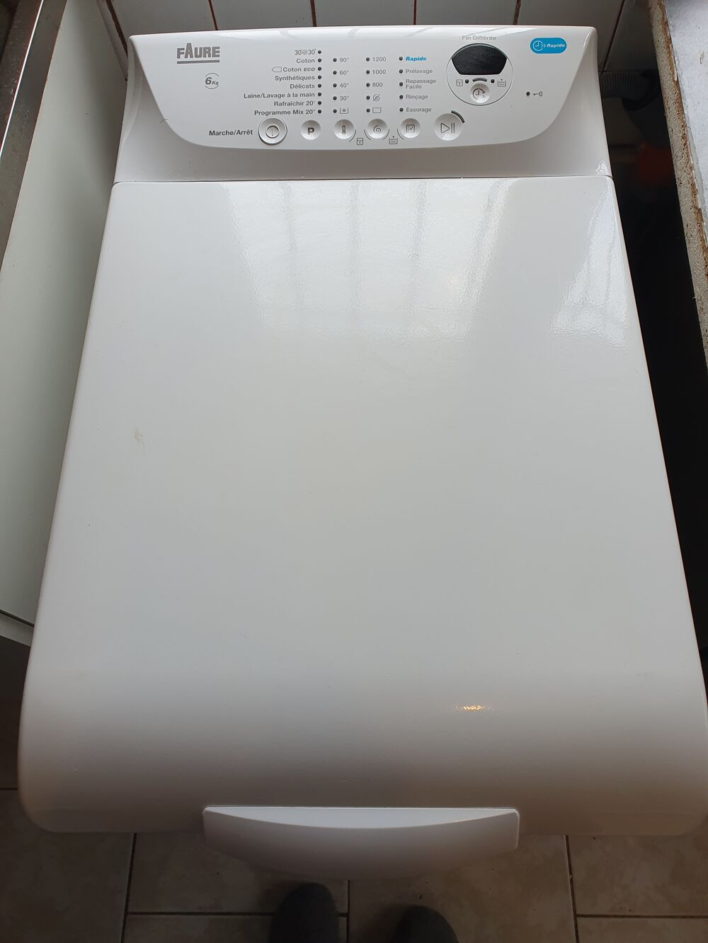 Machine &agrave; laver le linge 6 kg Electroménager