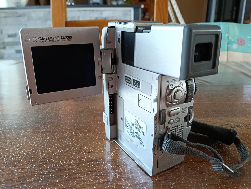 Camescope JVC GR-DVX4 Photos/Video/TV