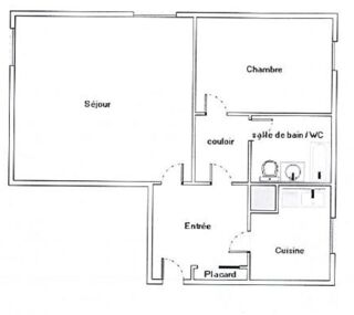  Appartement à louer 2 pièces 46 m² Moret-sur-loing