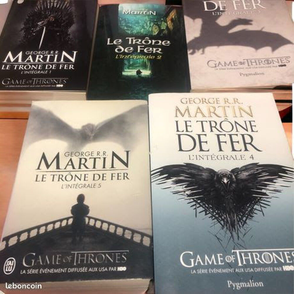 Lot de 5 livres , L e Tr&ocirc;ne de Fer Livres et BD