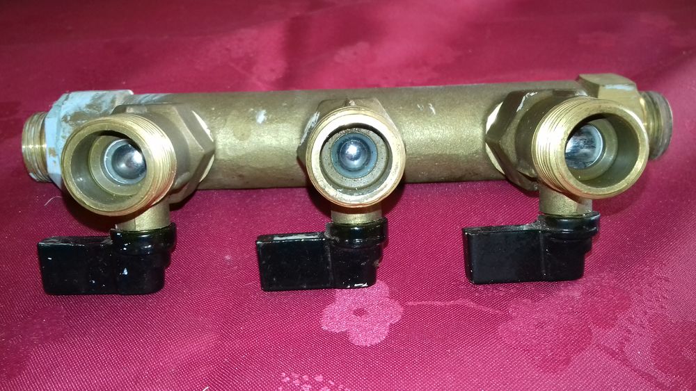 Collecteur avec vannes Bricolage