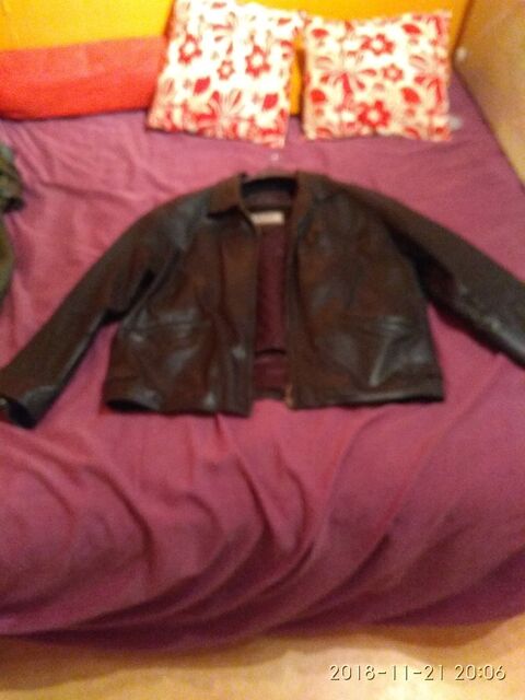 Blouson cuir homme  30 Montolivet (77)