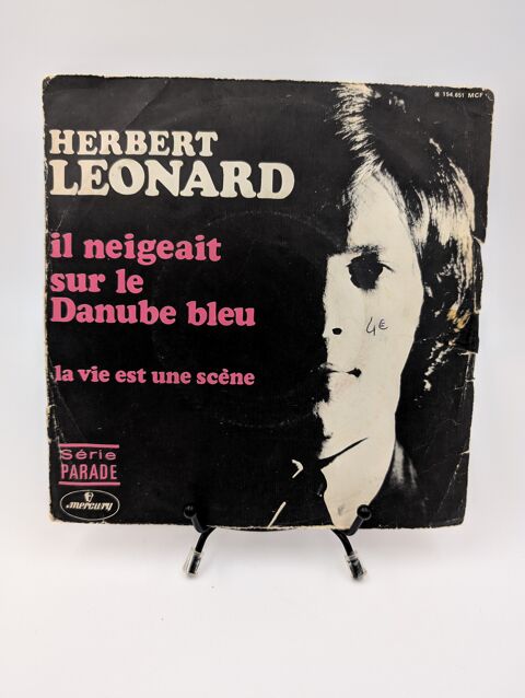 Vinyle 45 tours Herbert Leonard : Il Neigeait sur le Danube  2 Vulbens (74)