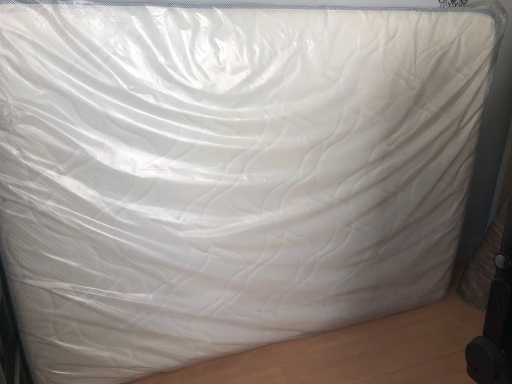 Matelas sommiers neufs Meubles