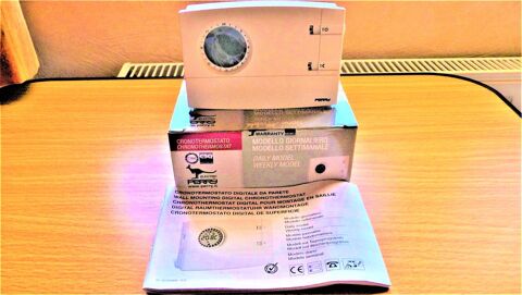OPPORTUNITE A SAISIR THERMOSTAT D'AMBIANCE PROGRAMMABLE NEUF 45 Miramas (13)