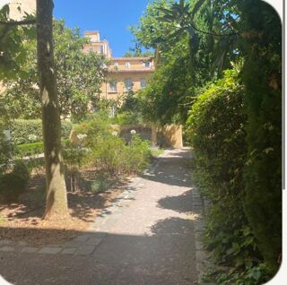  Appartement à vendre 1 pièce 32 m² Aix-en-provence