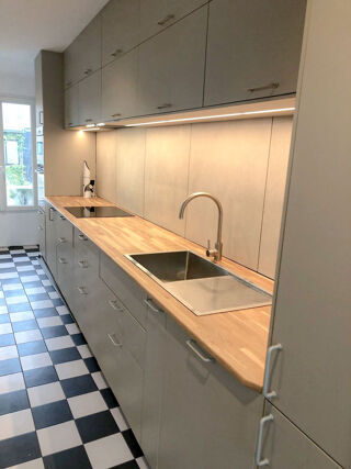 Appartement  louer 7 pices 149 m
