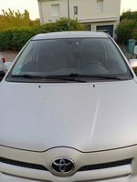 Corolla Verso 110 VVT-i 5pl Lin&eacute;a Sol 2006 occasion 54180 Heillecourt