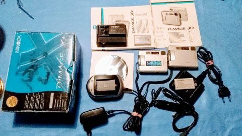 2 appareils photos MINOLTA DIMAGE Xt num�rique et cam�ra dig 25 Le Havre (76)