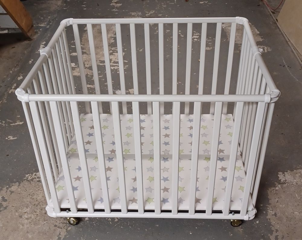 Parc b&eacute;b&eacute; GEUTHER Puériculture