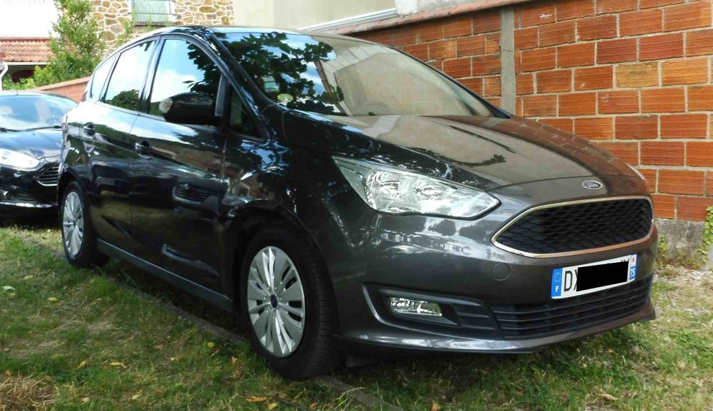 C-max C-MAX 1.5 TDCi 120 S&S Business Nav 2015 occasion 93430 Villetaneuse