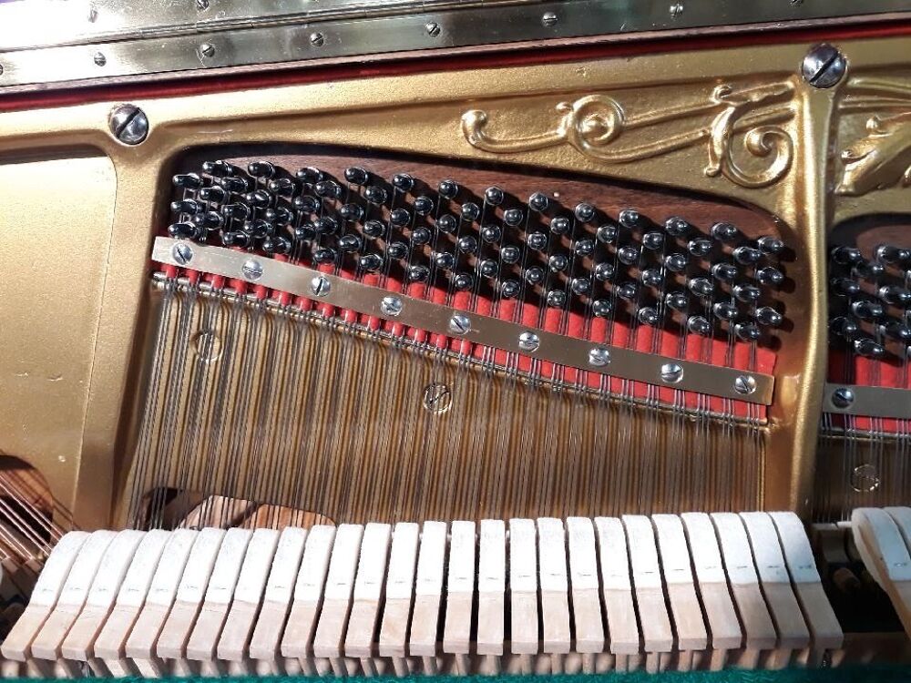 PIANO DROIT GAVEAU 126 Instruments de musique