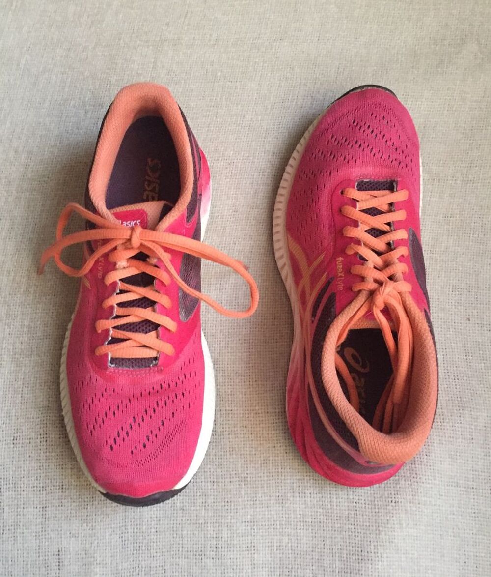 BASKETS Asics 36 - 37 Femme ado Mode Sport Activit&eacute; Loisir Vêtements