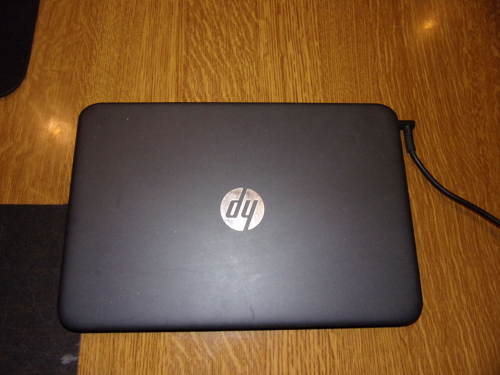 Ordinateur HP 10 pouces Matériel informatique