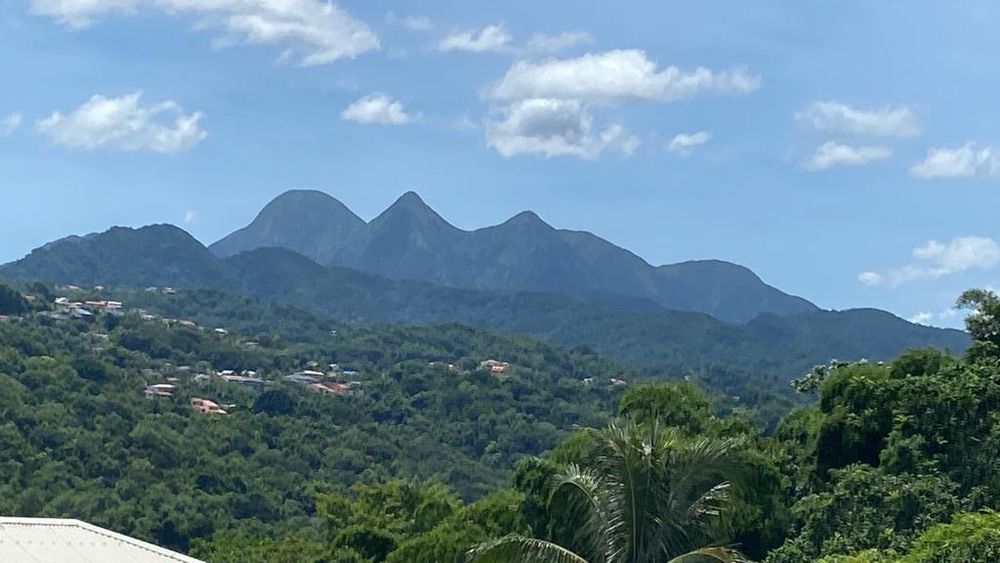 Location Appartement T2 Meublé ? Idéal Professionnel de Santé Vue Exceptionnelle Martinique