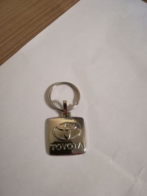 PORTE CLE  TOYOTA 
0 Mouvaux (59)