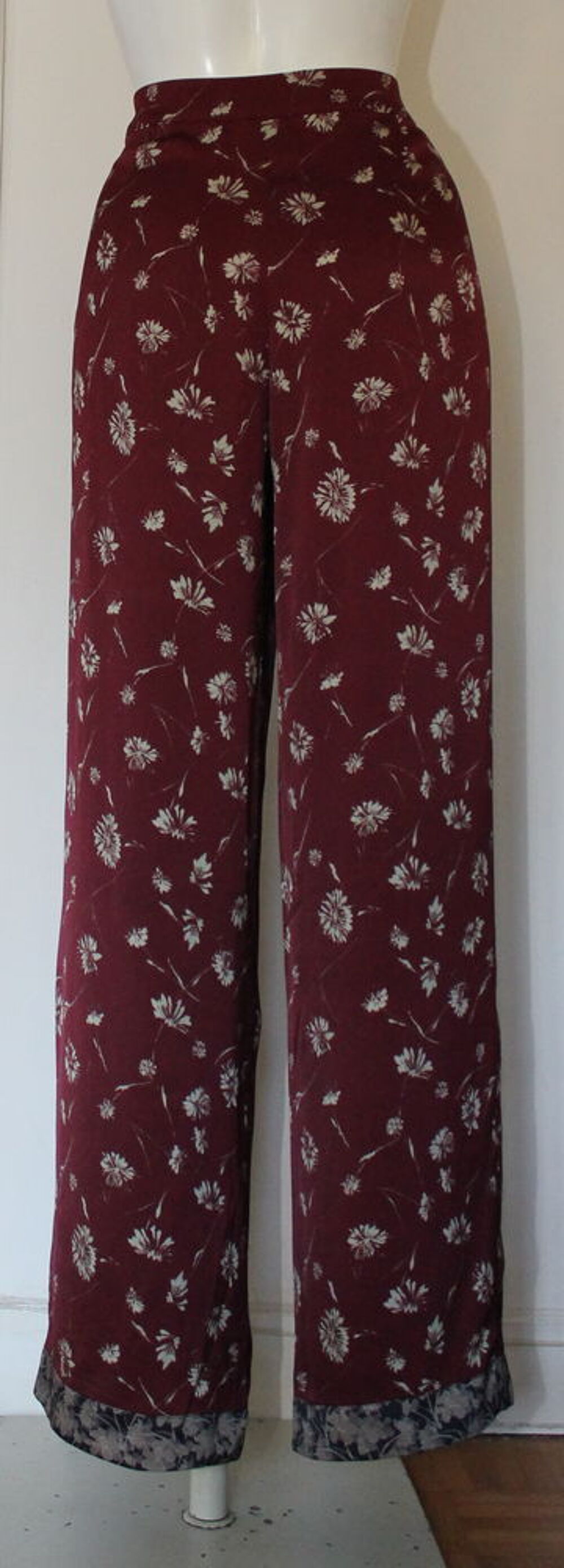 Pantalon bordeaux fleuri ETRO T.40 Fr Vêtements