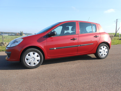 Renault clio iii Clio 1.5 dCi 70 Authentique