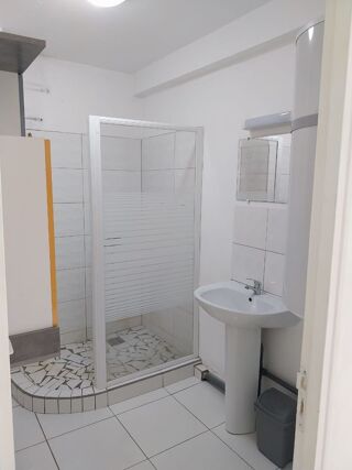  Colocation � louer 6 pi�ces 60 m�