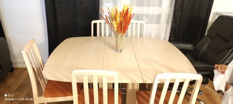 Table  manger extensible 4 places / 6 places et 5 chaises 100 Sartrouville (78)