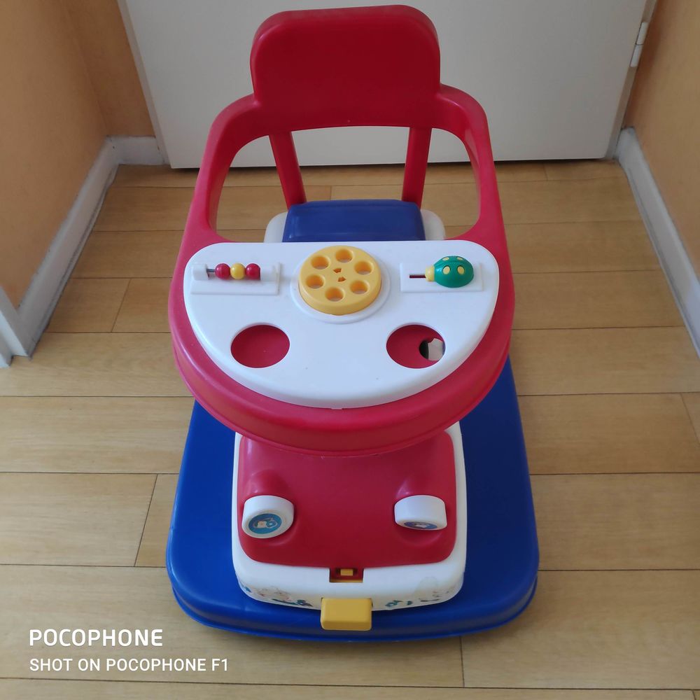 TROTTEUR ENFANT Puériculture