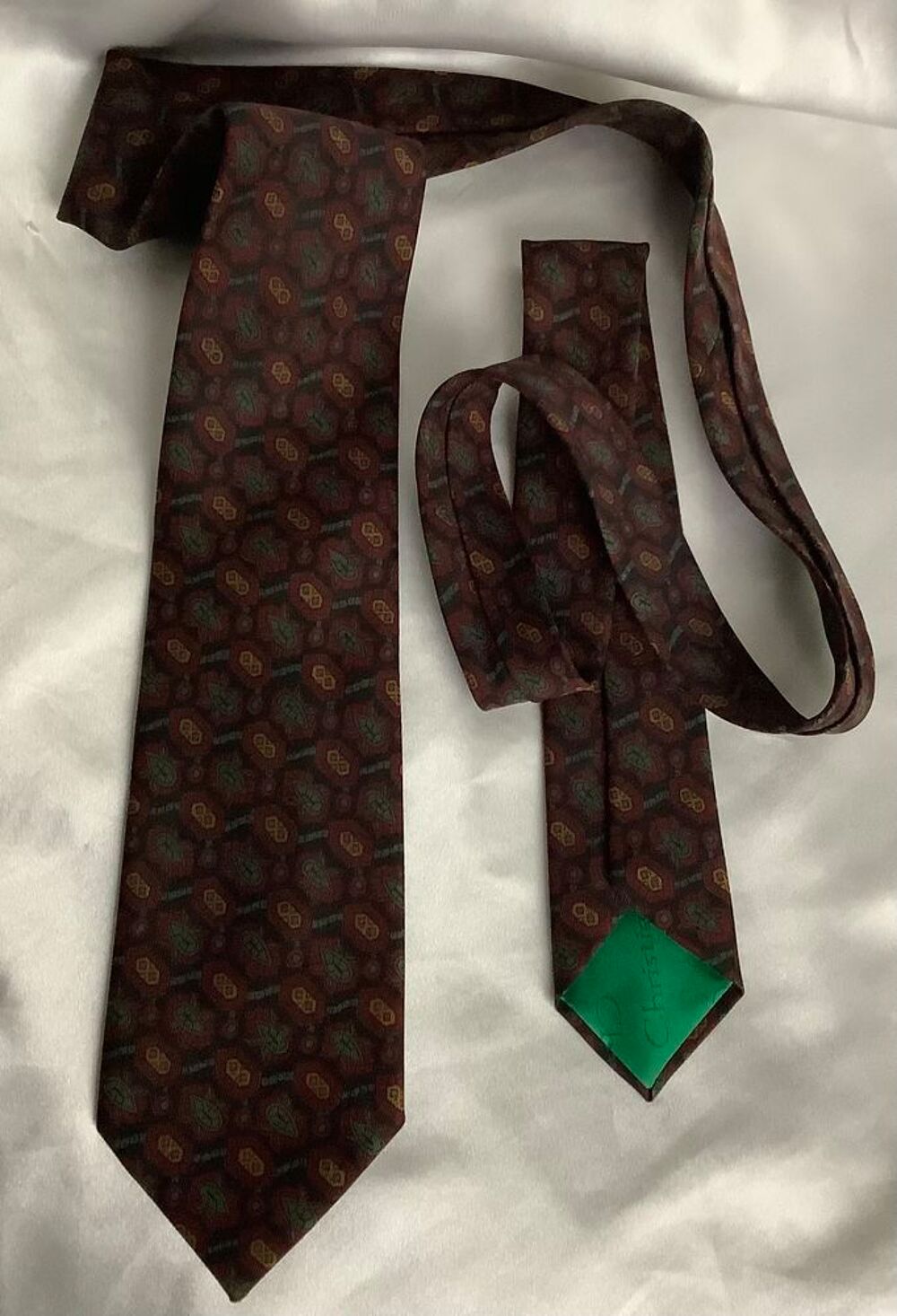 Vintage.Cravate Dior pour homme . Vêtements