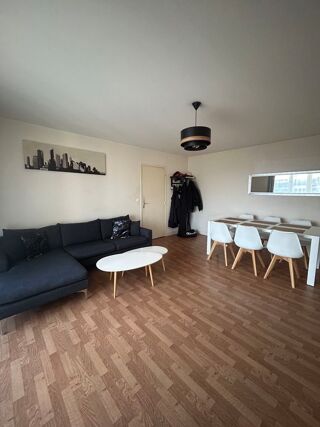 Appartement 3 pièces 82 m² · à Mainvilliers · 82 m² · 205 000 €