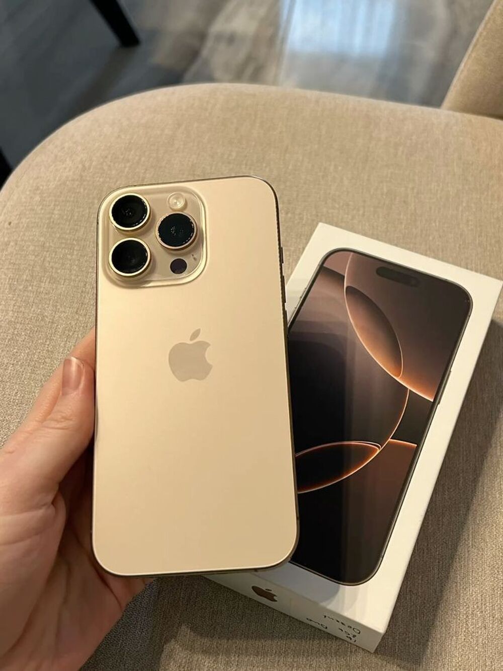 iPhone Dor&eacute; avec Bo&icirc;te - Triple Cam&eacute;ra Tlphones et tablettes