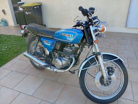 Moto SUZUKI 1975 occasion Bergerac 24100