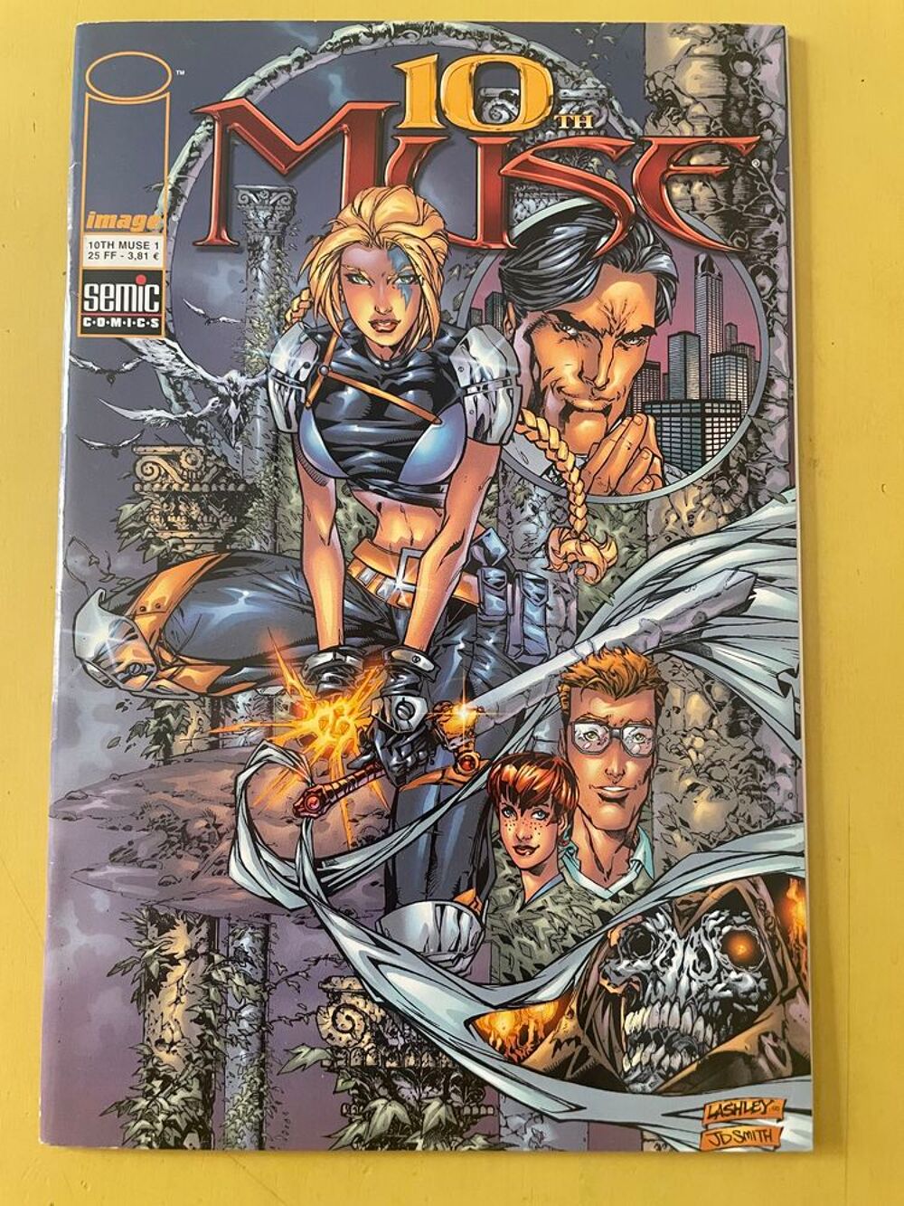BD MANGA 10th MUSE N&deg;01 Semic Comics Livres et BD