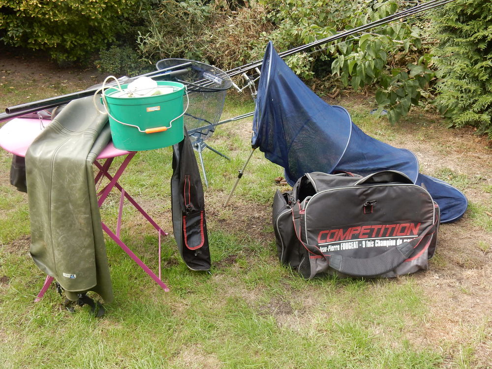 ensemble de peche &agrave; la carpe en bon &eacute;tat.
Sports