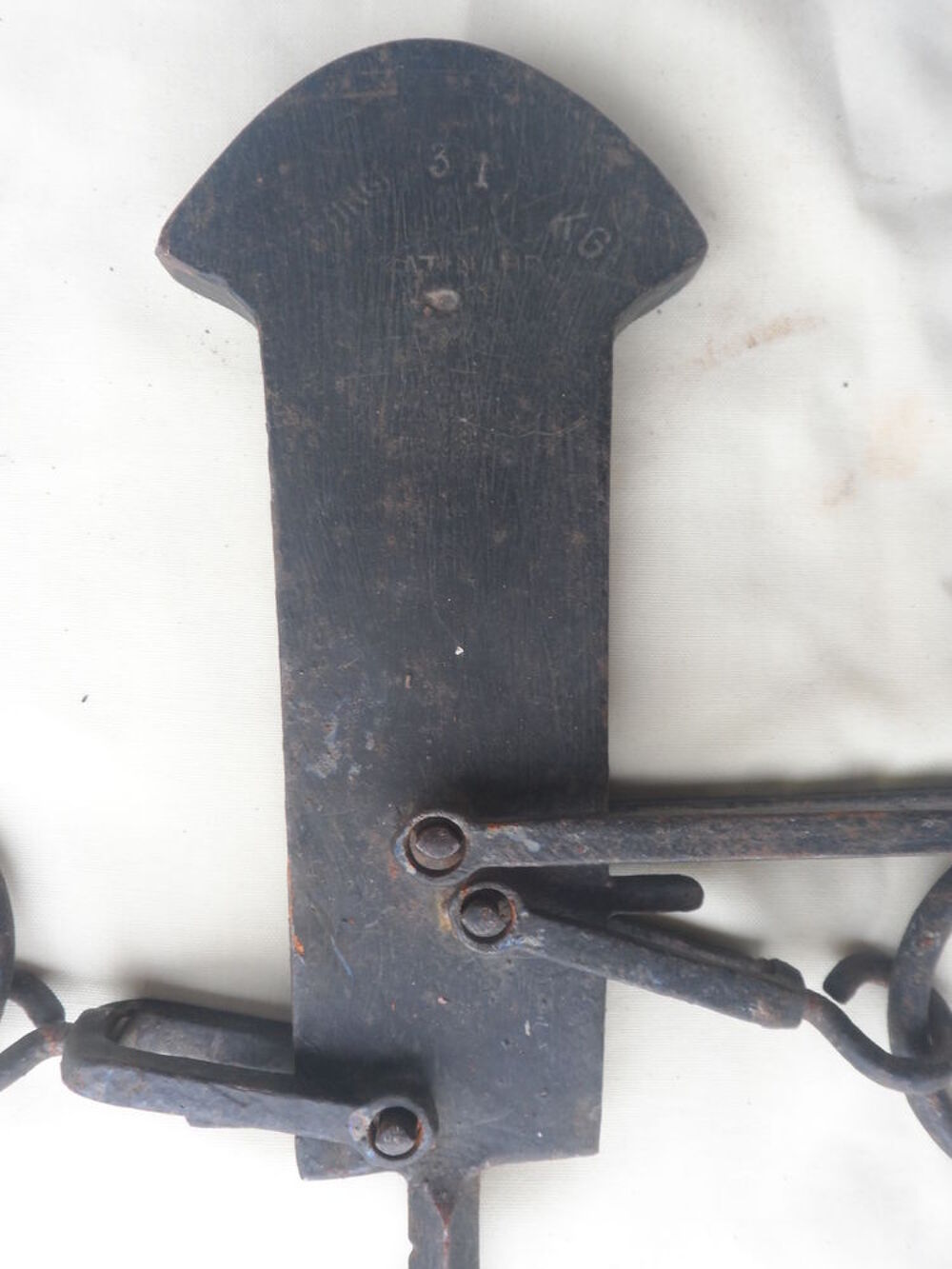 Tr&egrave;s ancienne balance Romaine 
Objet collector 