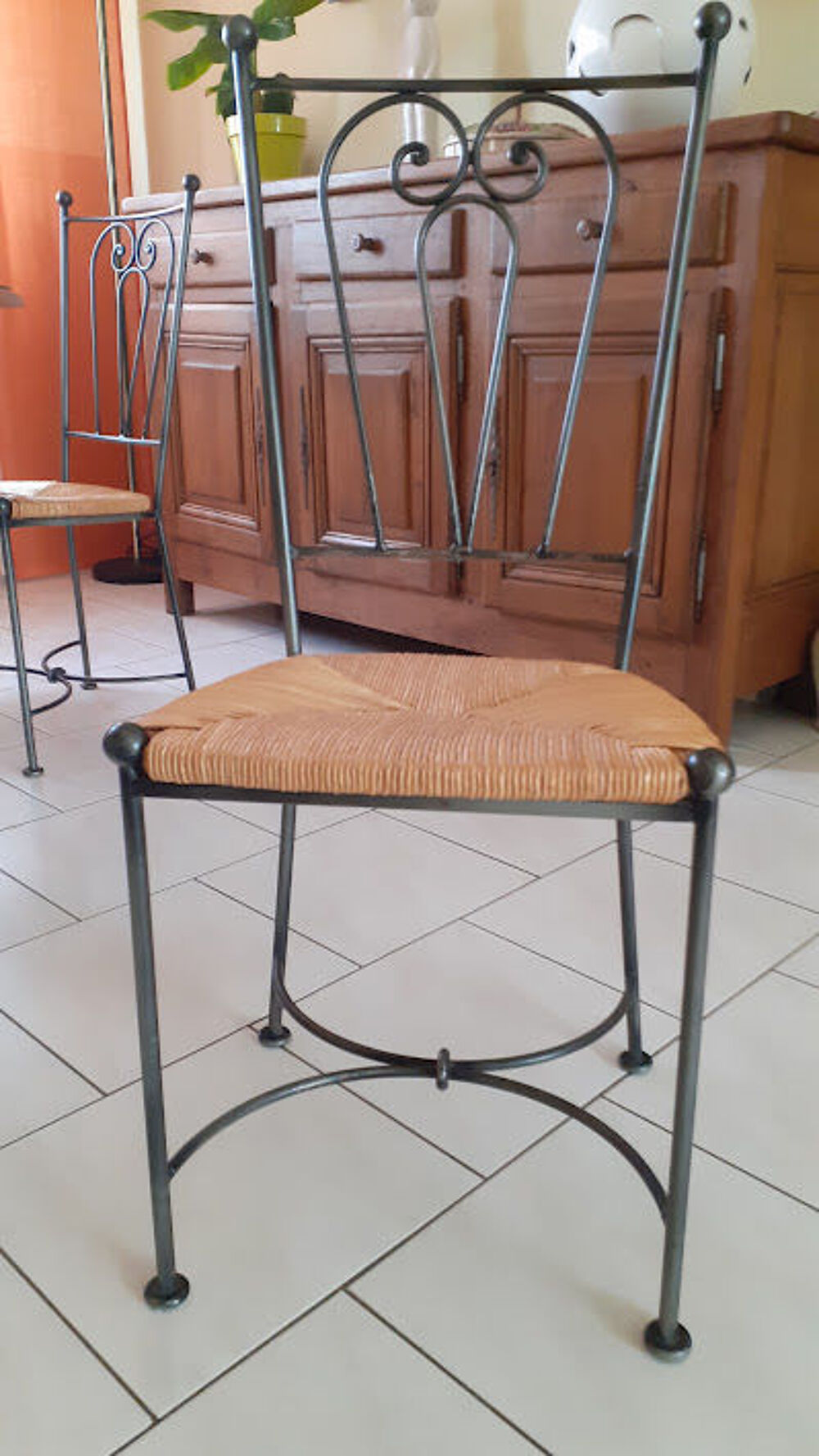 TABLE RONDE OU OVALE (RALLONGE)+6 CHAISES Meubles