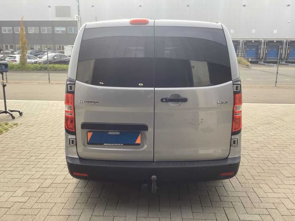 Divers Hyundai H1 2.5 CRDi Travel Comfort 2014 occasion 44320 Saint-P&egrave;re-en-Retz
