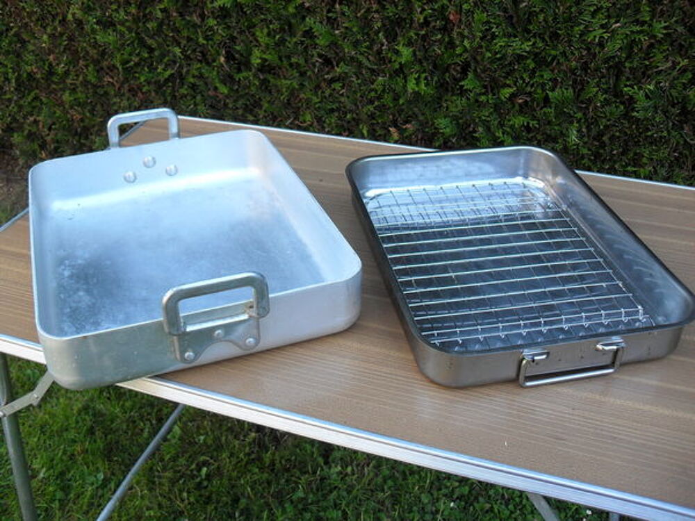de 2 grands PLATS A ROTIR Cuisine