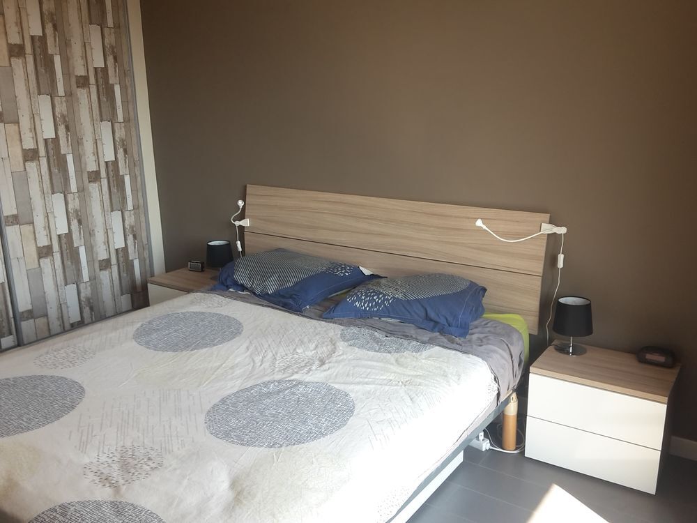 Location Appartement T3 meublé 57 m² Cours Gambetta, Aix-en-Provence Aix-en-provence