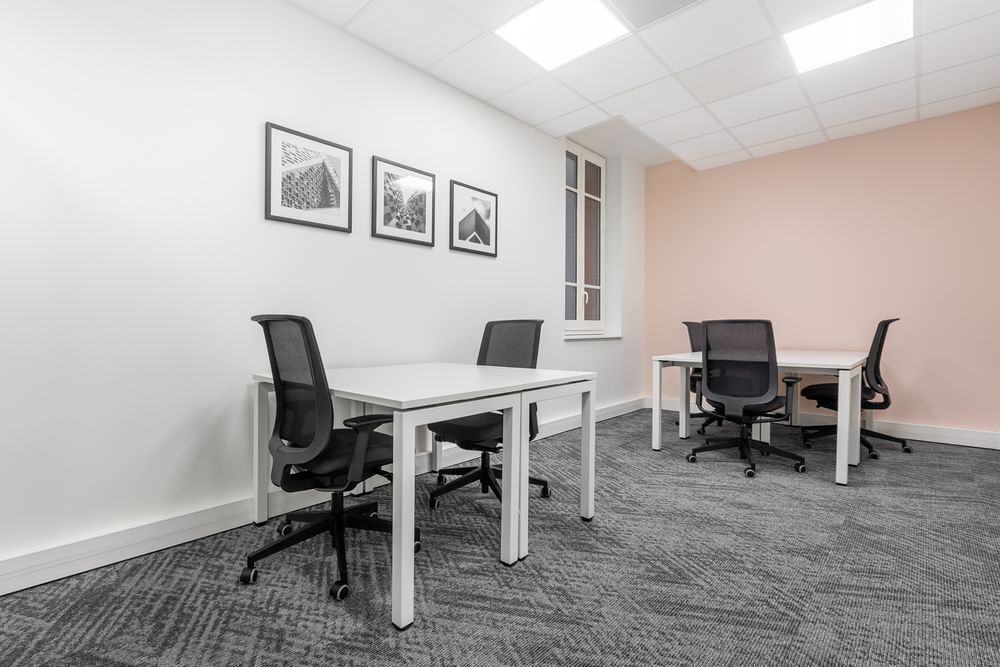   Accès tout inclus à des espaces de bureau professionnels pour 5 personnes  à TOULOUSE, Remusat  