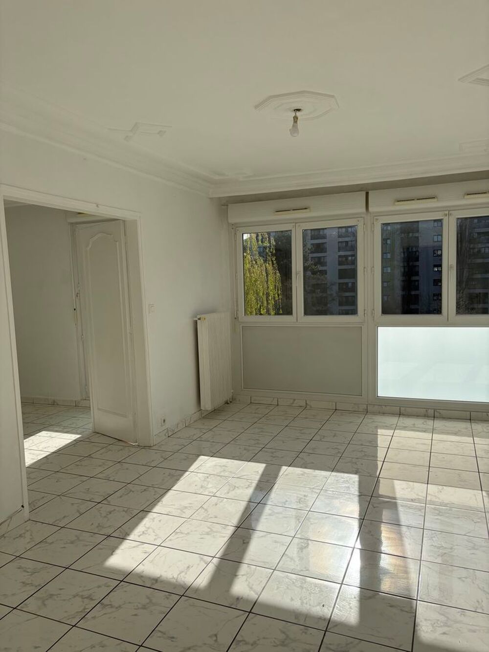 Location Appartement Apparemment salon et 3 chambres Vandœuvre-lès-nancy