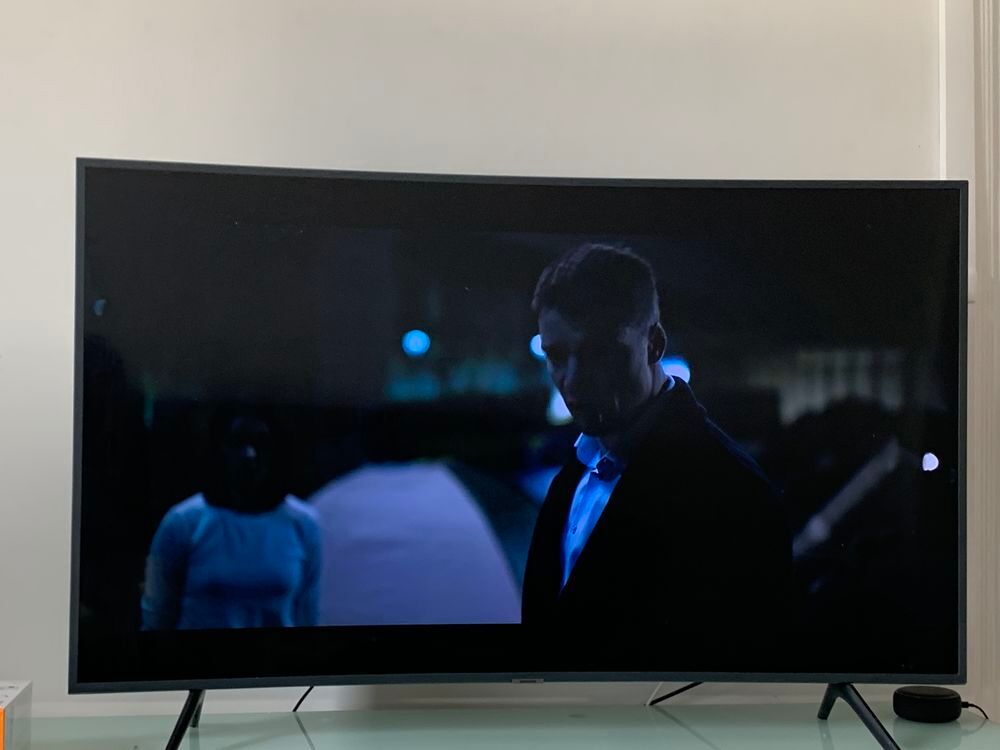 Smart TV Samsung 55 pouces incurv&eacute; Photos/Video/TV