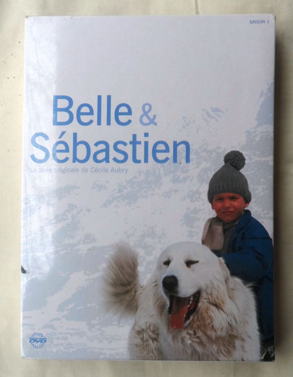 DVD de Belle et S&eacute;bastien int&eacute;grale des saisons 1 et 2 6 DVD DVD et blu-ray
