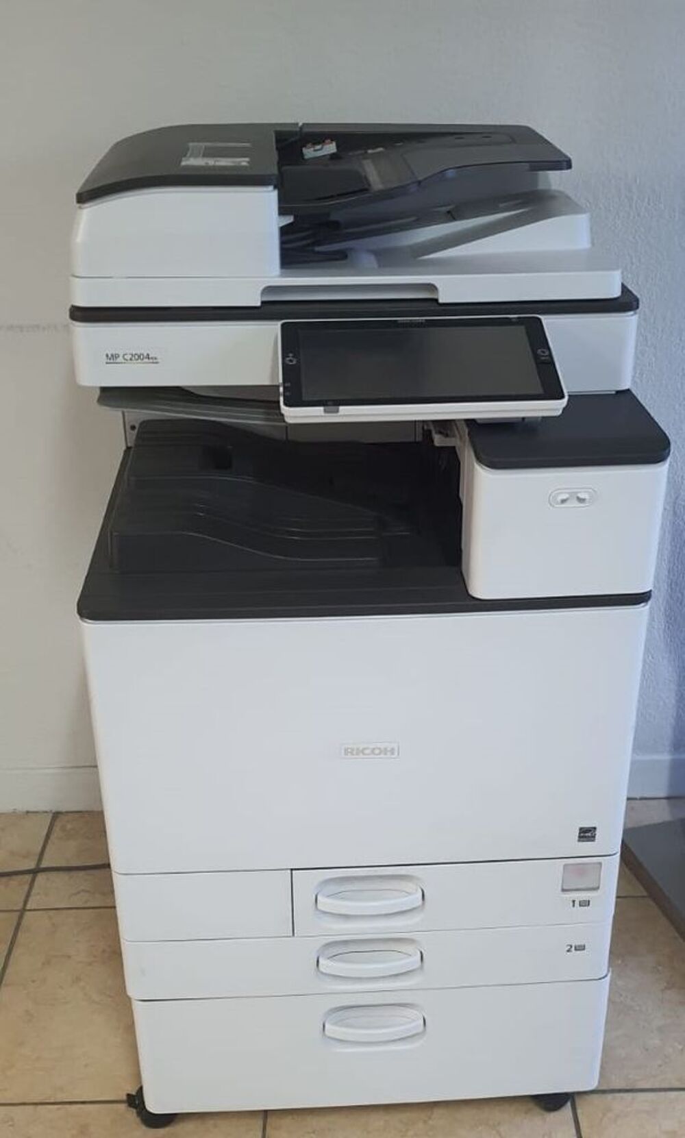 Photocopieuse/Imprimante RICOH MPC2004ex en tr&egrave;s bon &eacute;tat Matériel informatique